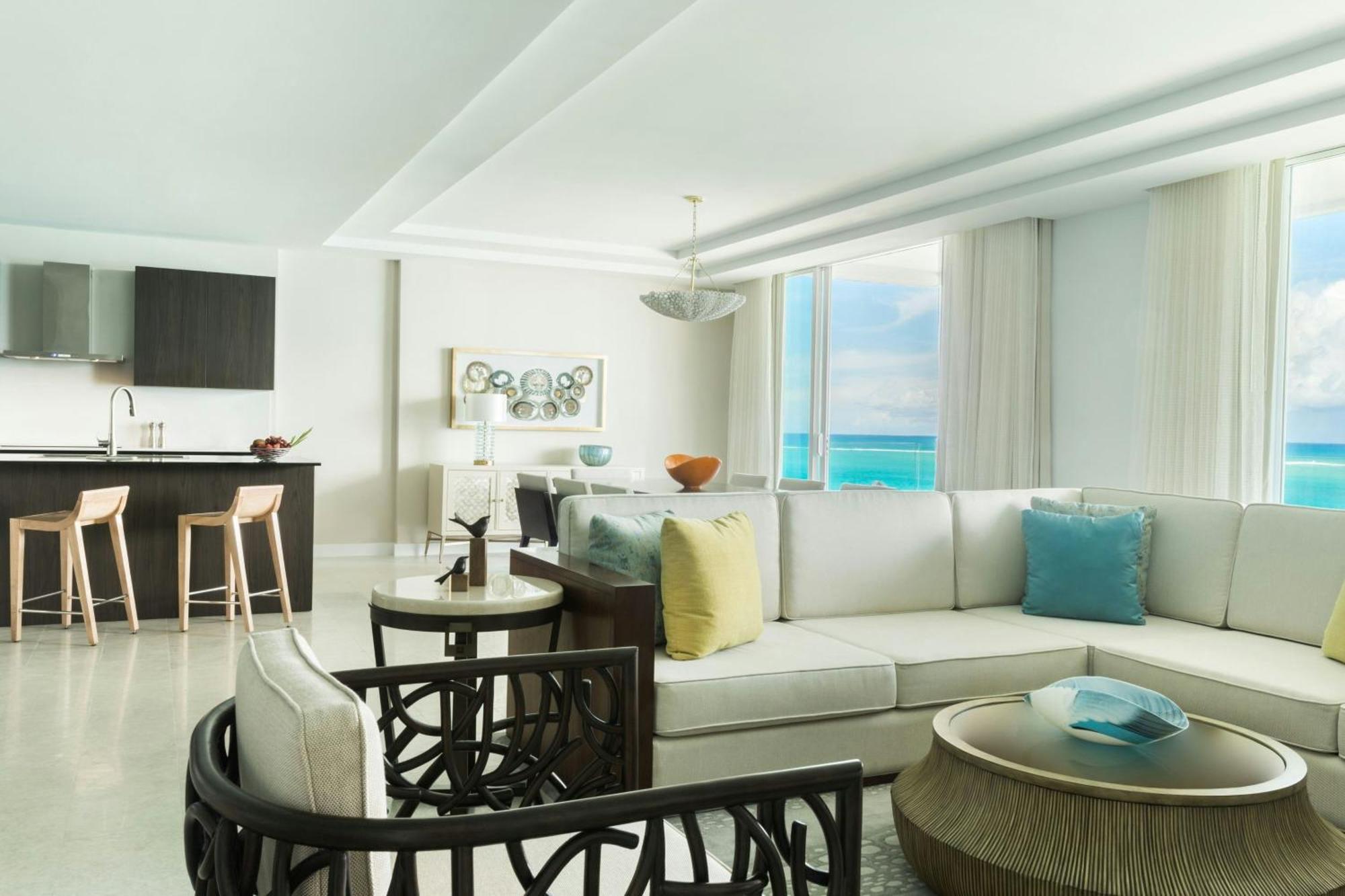 The Ritz-Carlton, Turks & Caicos Hotel Grace Bay Exterior photo